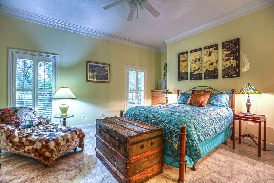 Baytown mansion for sale is like a secret paradise off Interstate 10