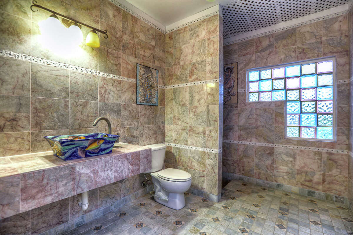 Baytown mansion for sale is like a secret paradise off Interstate 10