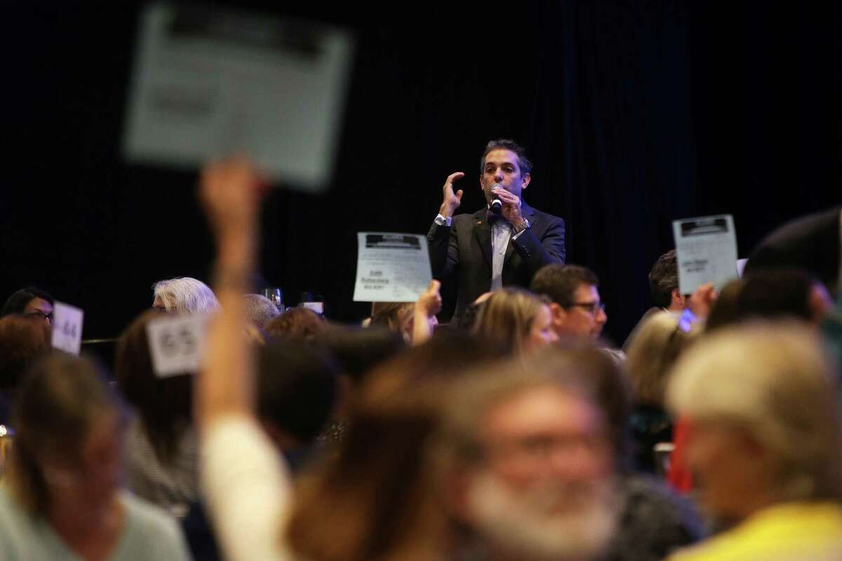 Wounded exmember of Congress appeals for new Washington gun safety law