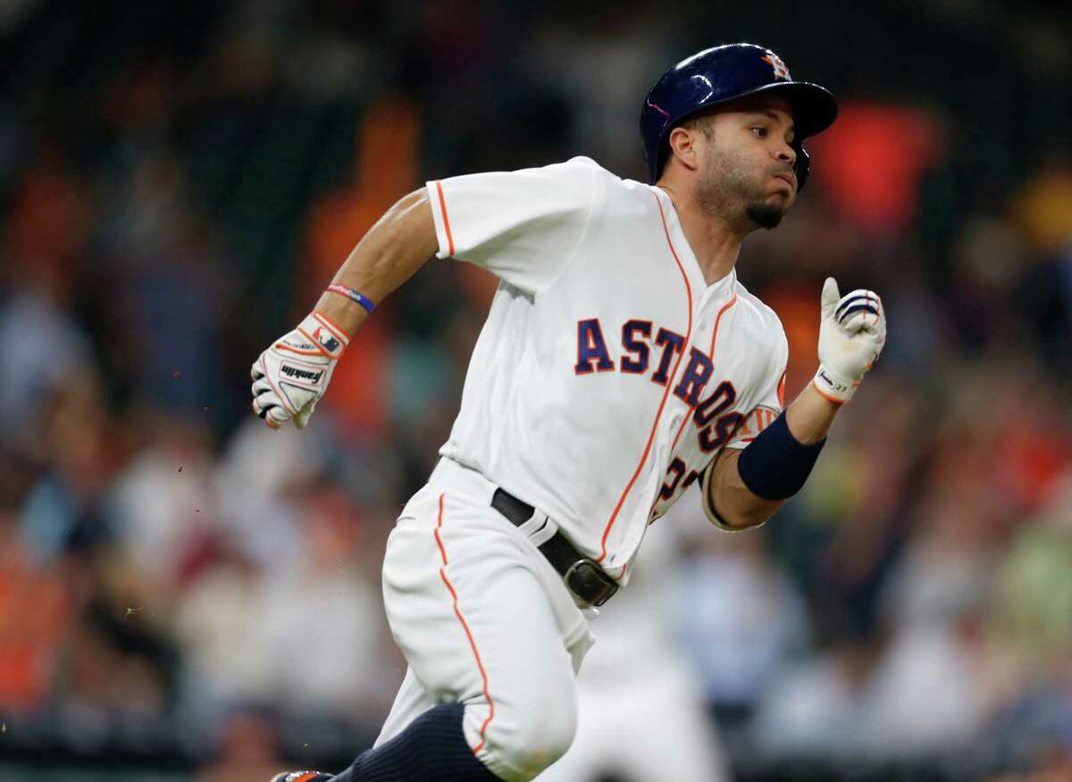 MAY 11 2016: Houston Astros second baseman Jose Altuve (27