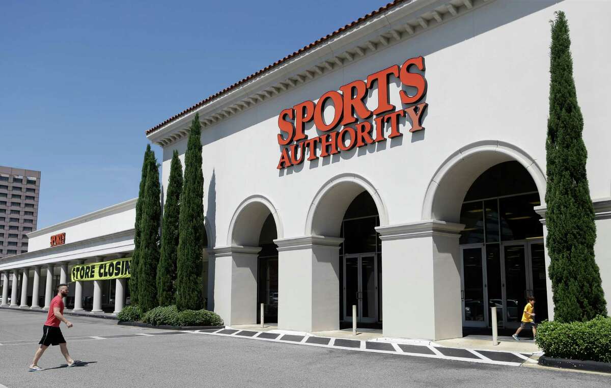 Dick's Sporting Goods will fill the space once occupied by this Sports Authority on Post Oak Boulevard.