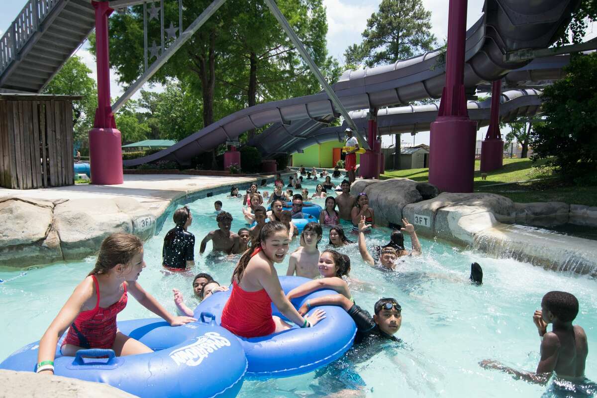 Six Flags to rename, renovate Wet ‘n’ Wild Splashtown