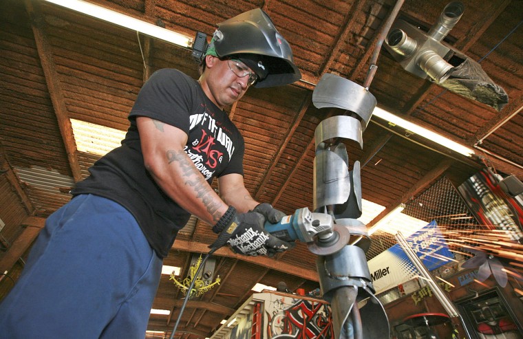 Sideshow Rapper Metal Work Artist brings metal to life