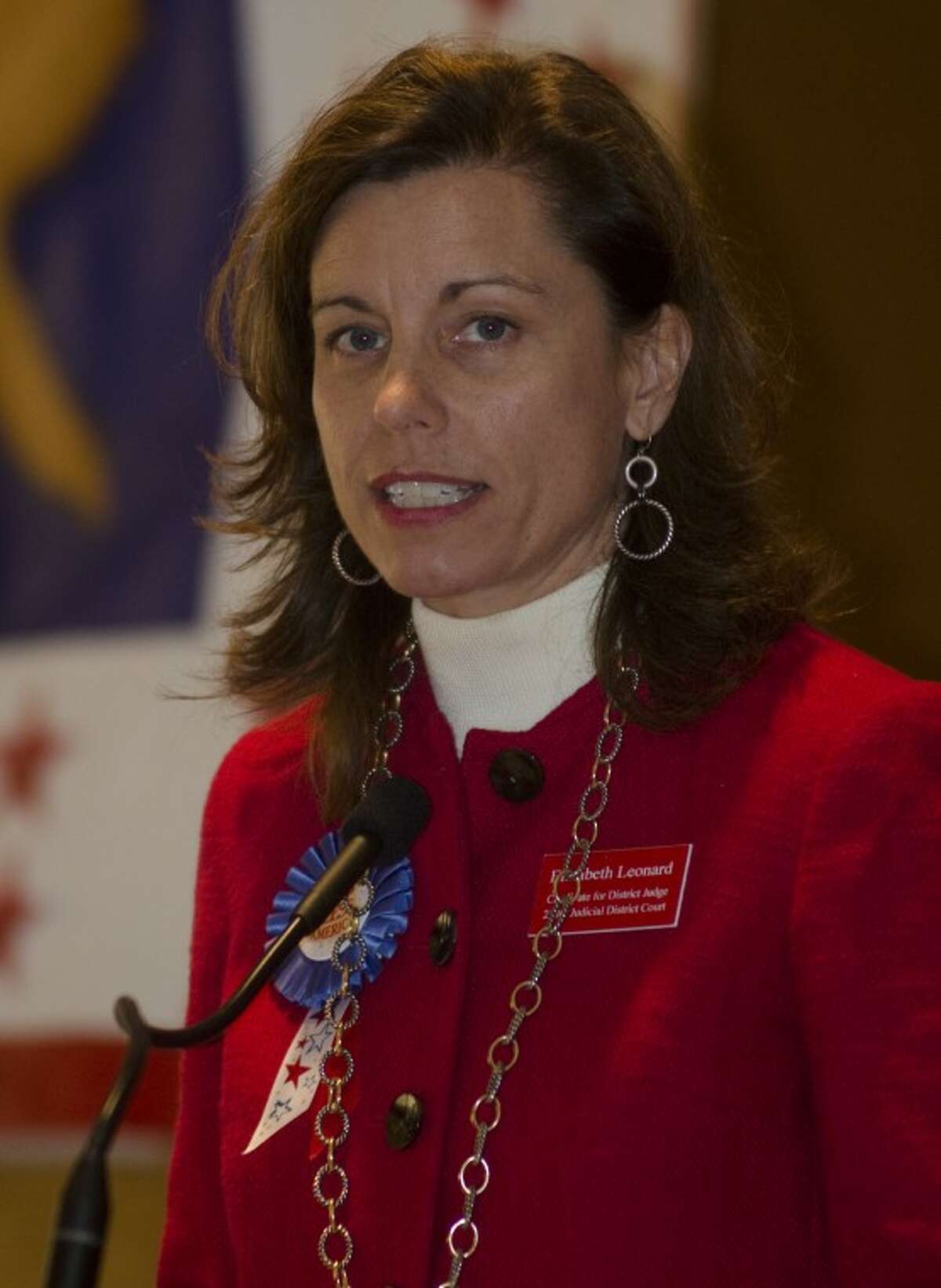 Gov. Perry appoints Leonard to 238th District Court