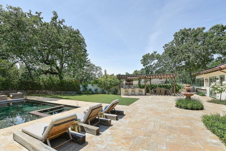 Look inside Orinda home of NBA star Steph Curry goes on market SFGate