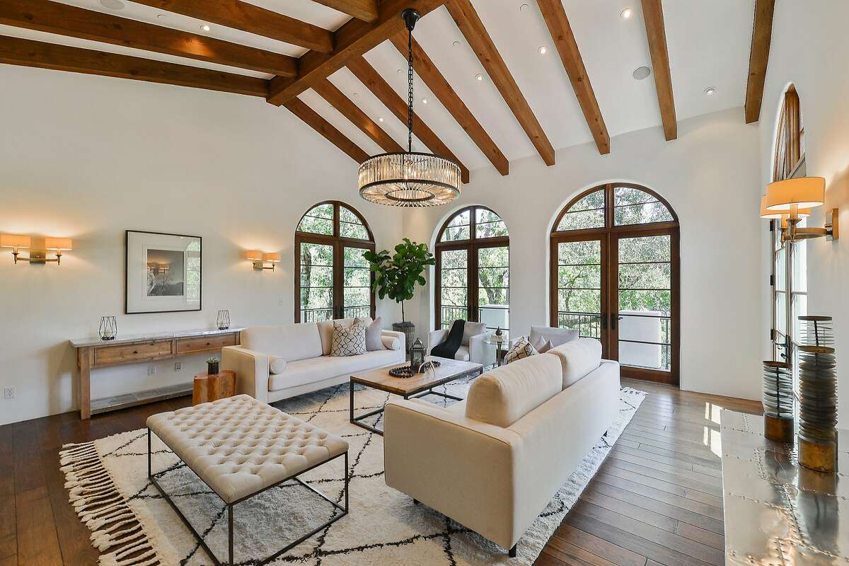 Look inside: Orinda home of NBA star Steph Curry goes on market