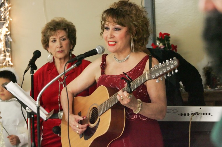 Seniors shine in Spanish nativity play