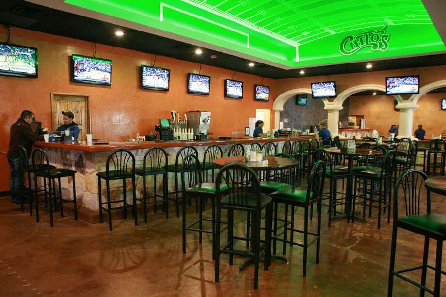 Chito S Serves Mexican Favorites In Sports Bar Atmosphere Midland Chito S Restaurant Located At 4400 N Midland Dr Cindeka Nealy Reporter Telegram