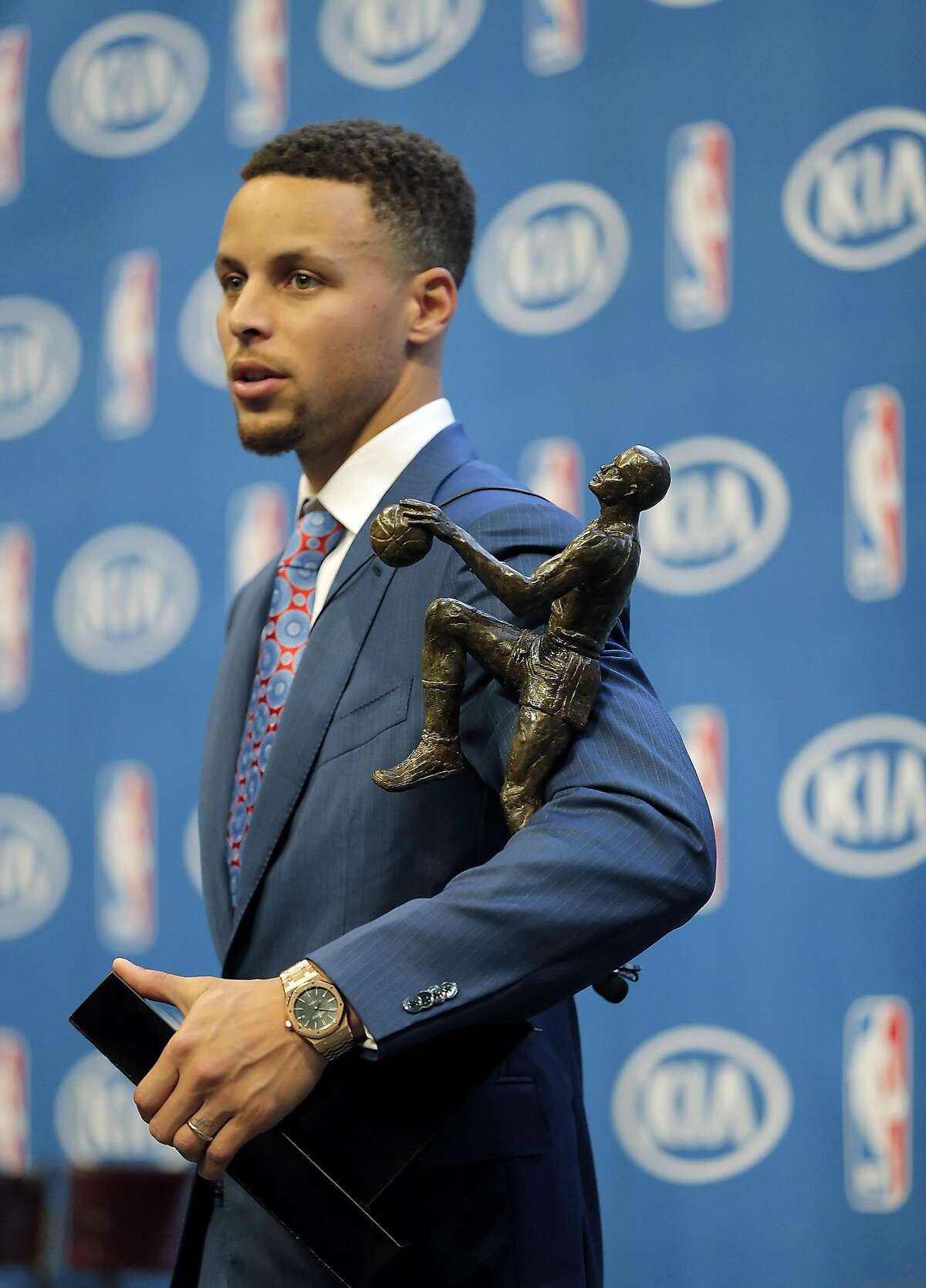 Tracy McGrady says Steph Curry's unanimous MVP win is proof the league ...