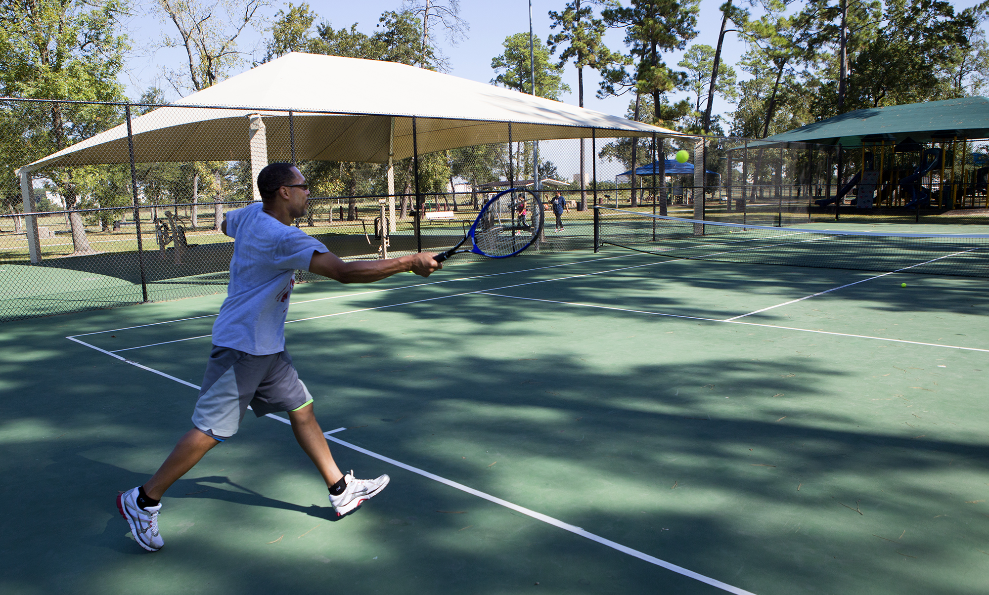Houston courts offer yearround tennis