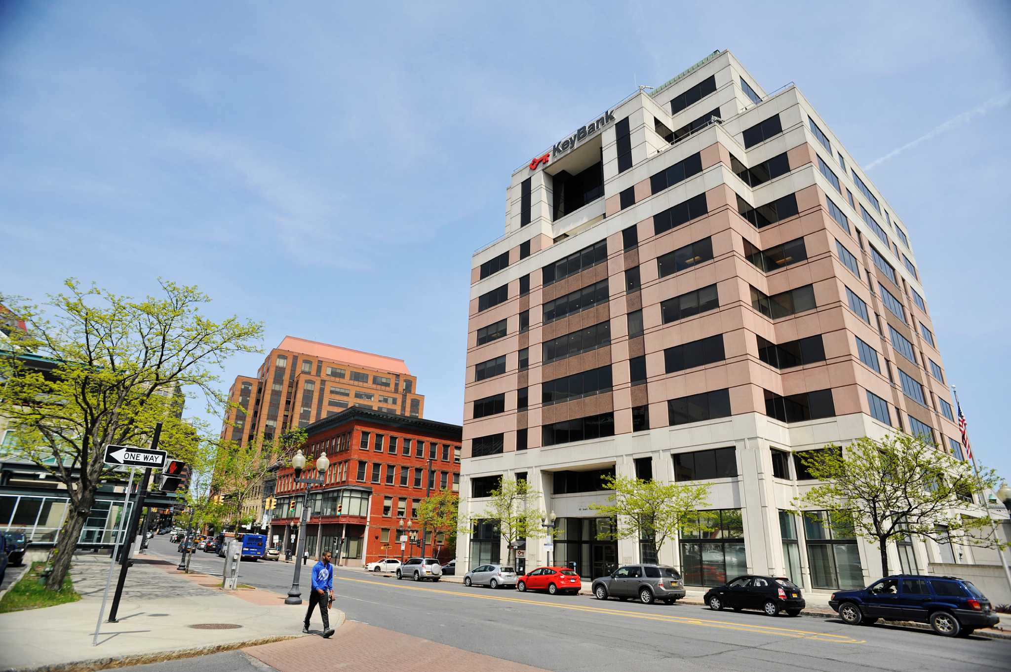 Keybank S Center Of Gravity Hq Moving To Buffalo After First