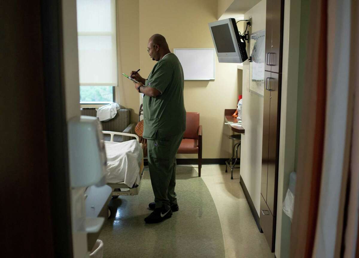 in-connecticut-easy-for-problem-cnas-to-slip-through-system