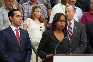 Mayor says San Antonio has “effectively ended” veteran...