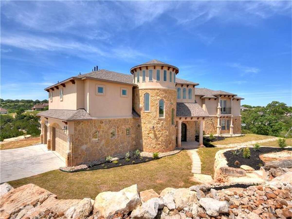 Foreclosure in Leander, Texas, listed at 849,000