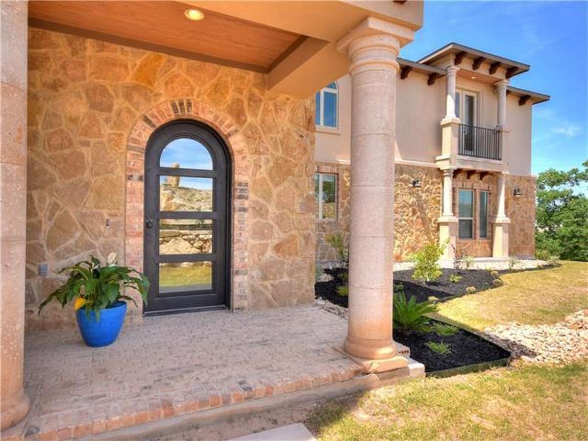 Foreclosure in Leander, Texas, listed at 849,000