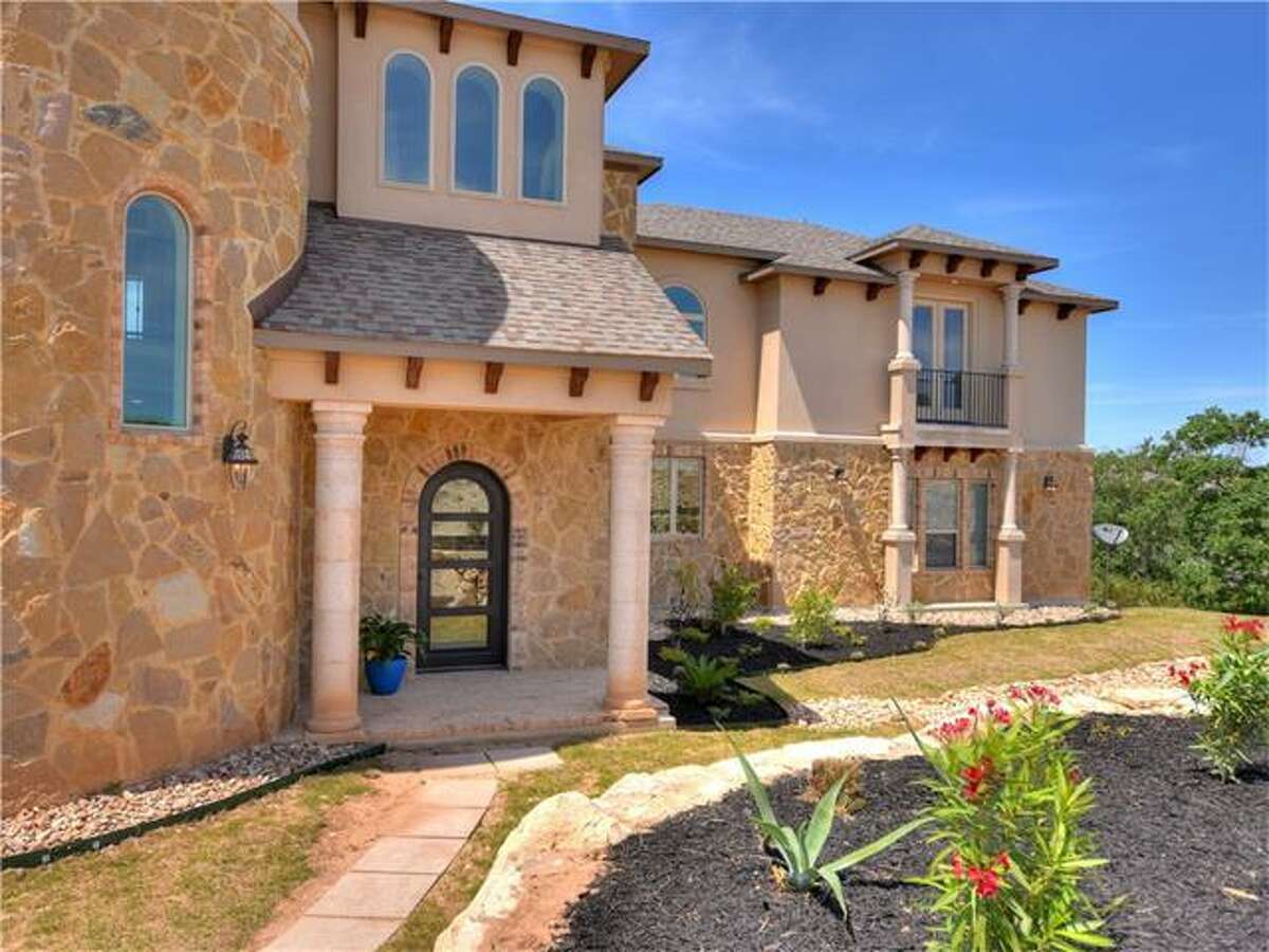 Foreclosure in Leander, Texas, listed at 849,000