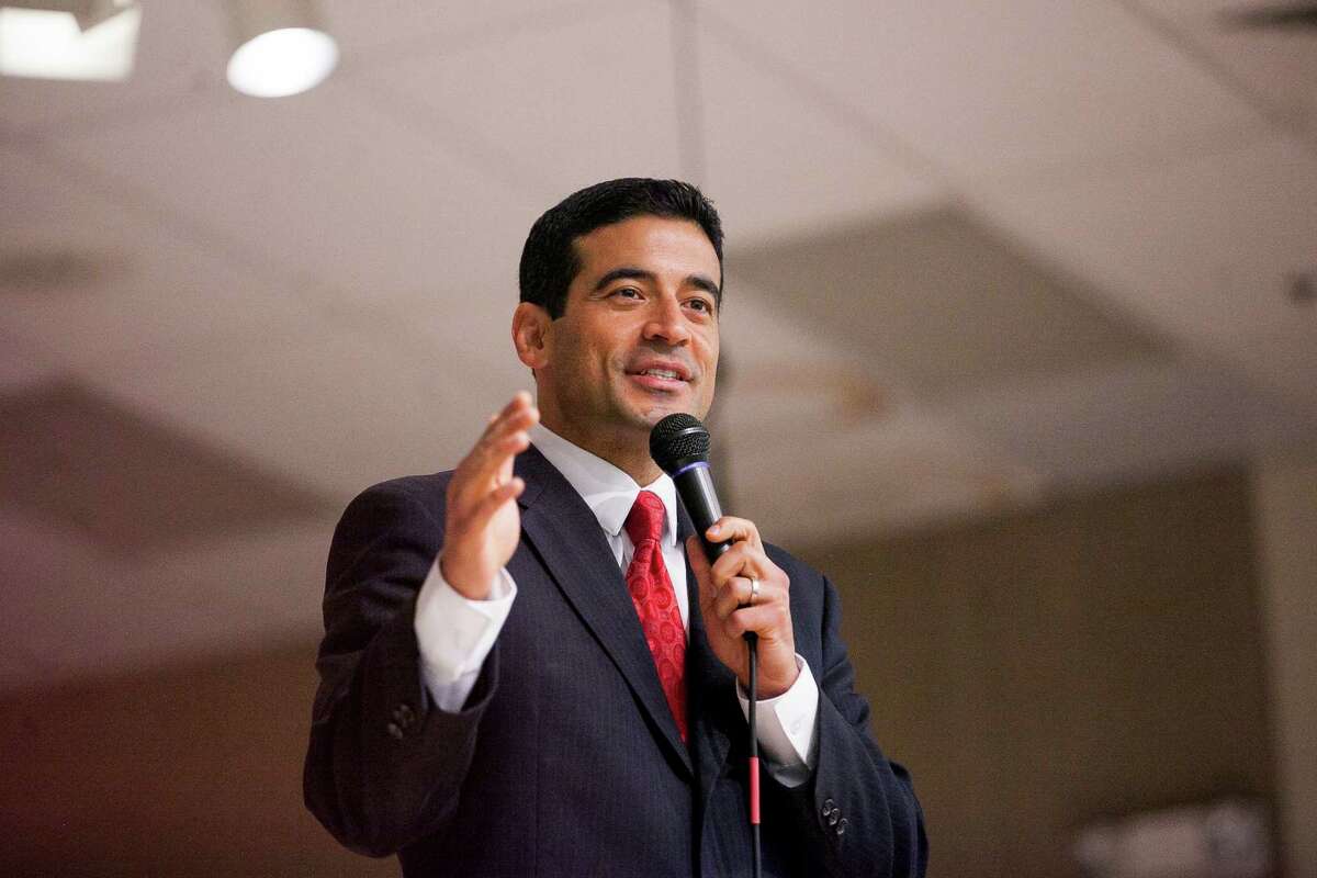 Bexar County District Attorney Nico LaHood,, shown here speaking to fifth grade students in June at Paul W. Ott Elementary School, told Express News columnist Brian Chasnoff that the county may be in wrong by restricting county employees from doing business with the county.