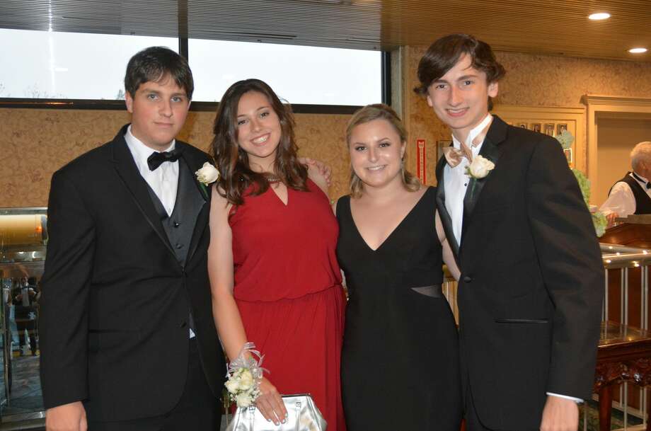 SEEN: Darien High School senior prom - Darien News