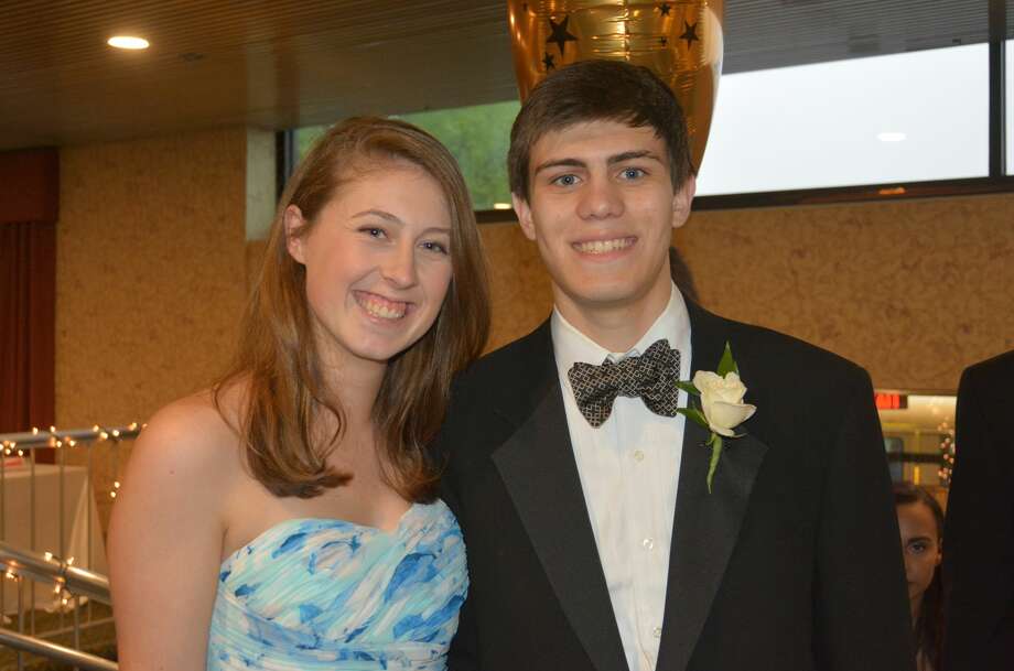 SEEN: Darien High School senior prom - Darien News