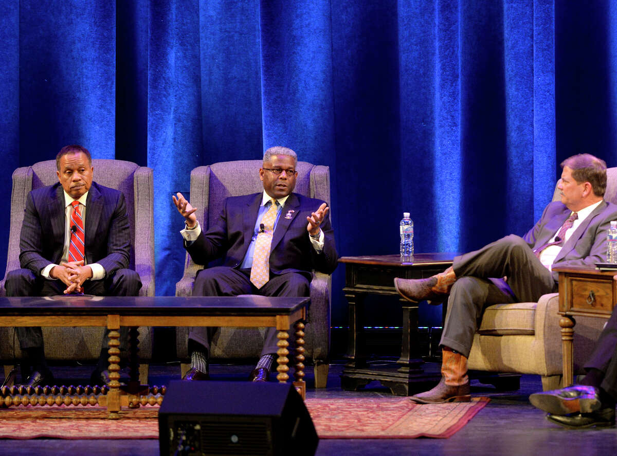 Juan Williams (from left), Fox News contributor, Allen West, CEO of the National Center for Policy Analysis, and Tom Mechler, chairman of the Republican Party of Texas, engage in a political discussion during a lecture April 28, 2016, at Wagner Noel Performing Arts Center.