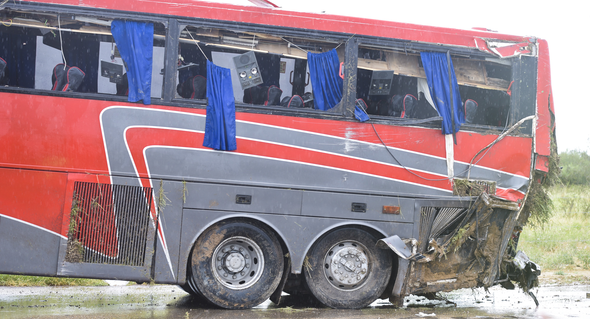 Victims in Texas bus crash named; officials retract report of 9th death