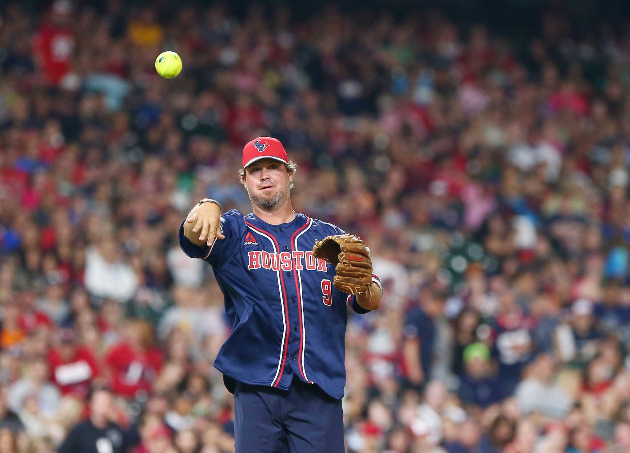 J.J. Watt, teammates give back at annual charity softball game