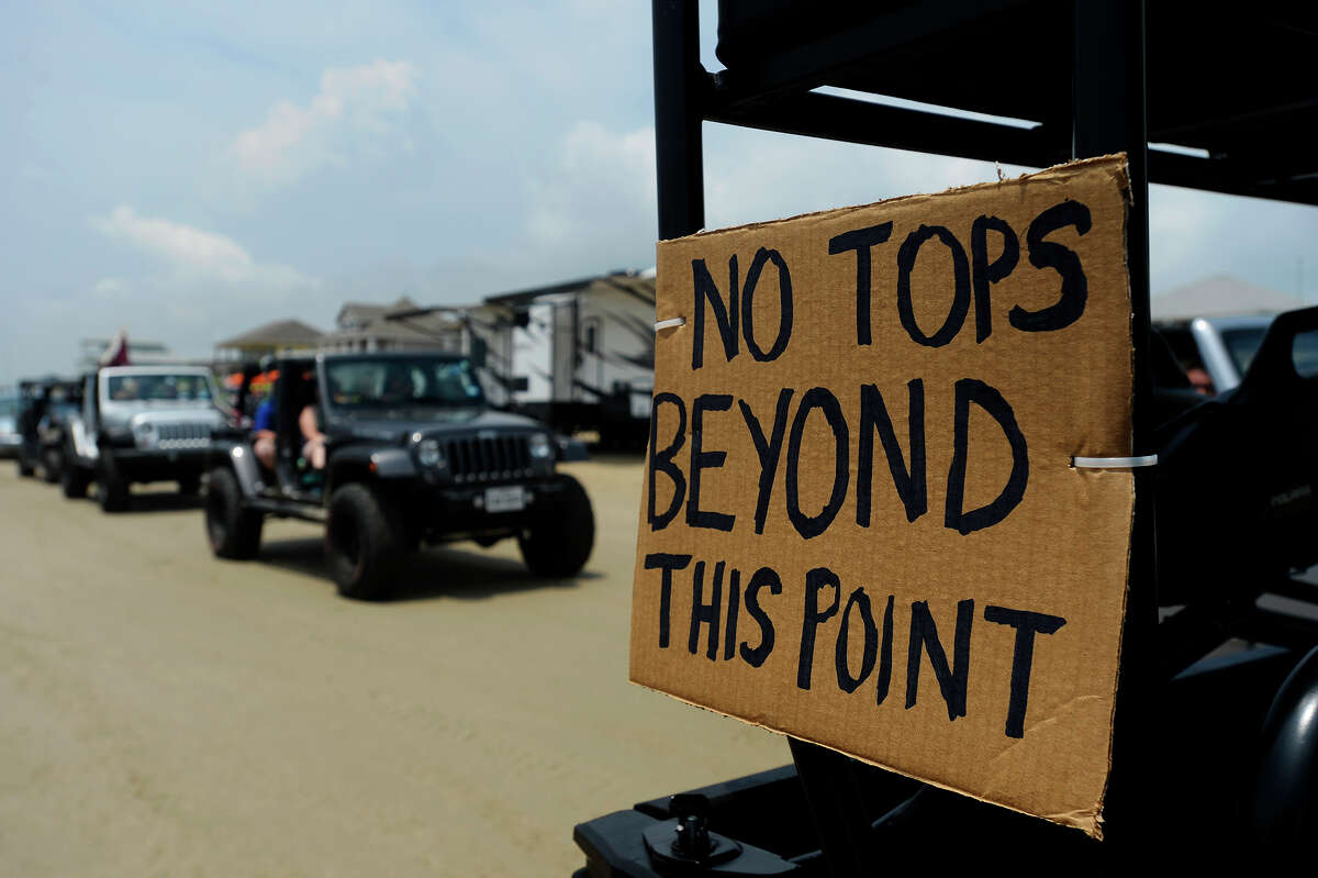 Texas Jeep enthusiasts flaunt custom rides during 'Go Topless Weekend'