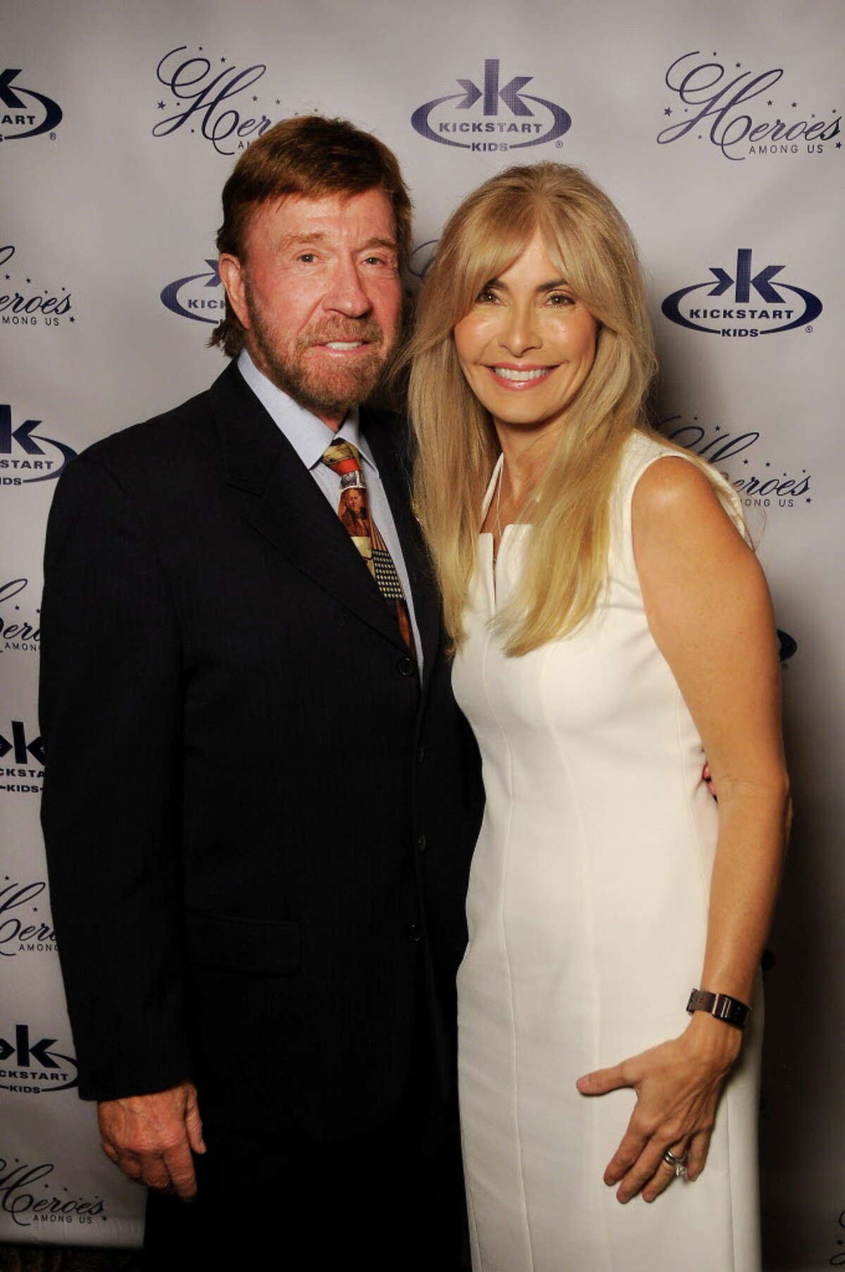 Chuck Norris' martial arts gala nabs 800k, honors Gallery Furniture owners