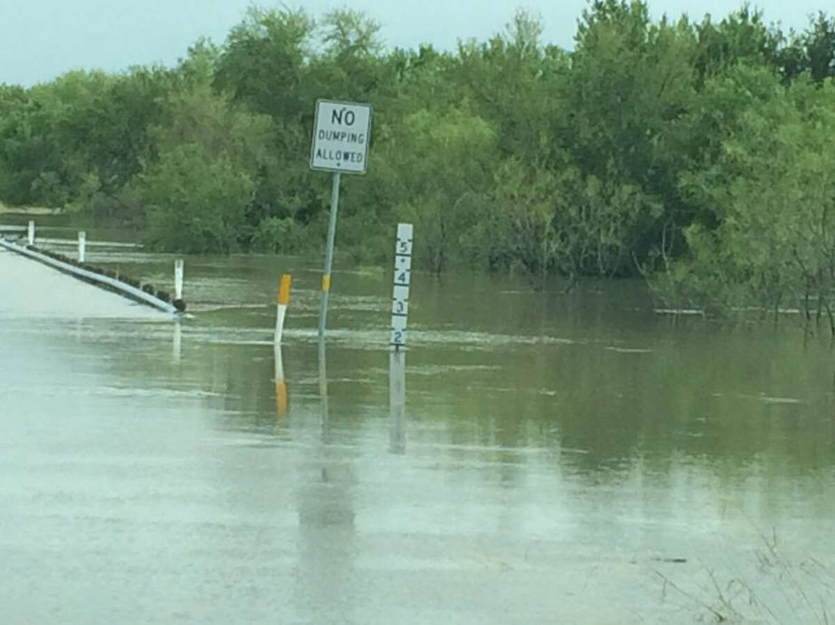 storms-dump-about-10-inches-of-rain-on-parts-of-south-texas