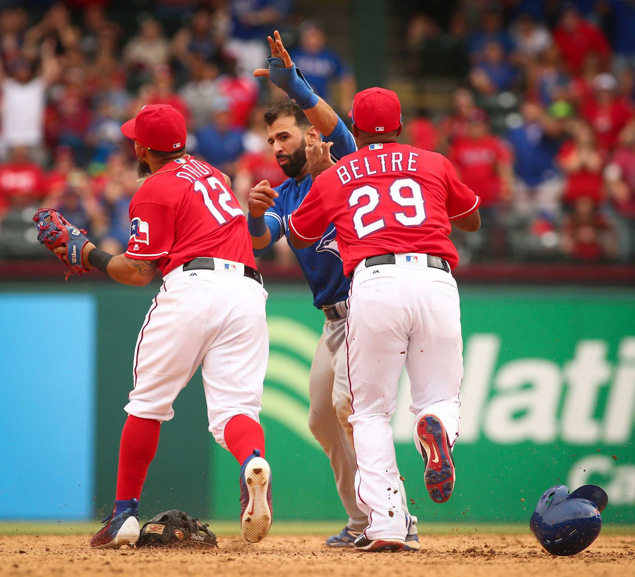 WATCH: Elvis Andrus and Rougned Odor Argue in the Match Against