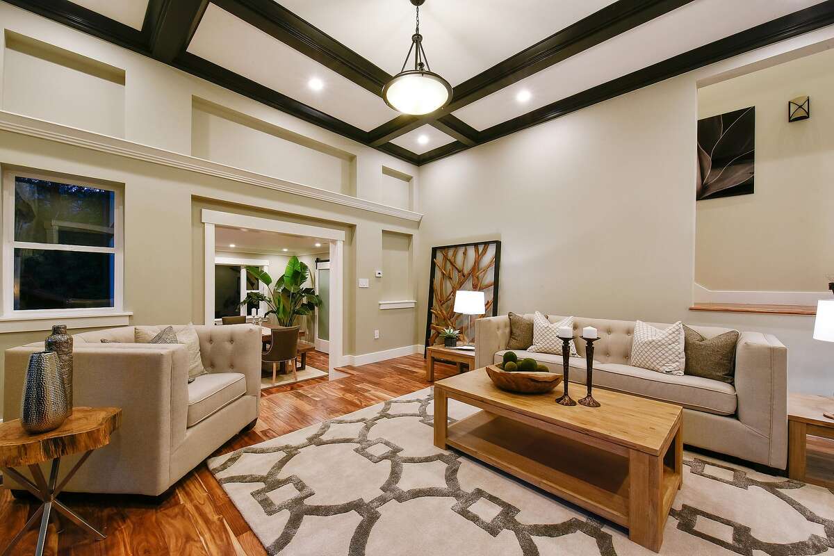 Rebuilt Mediterranean in Oakland’s Montclair neighborhood