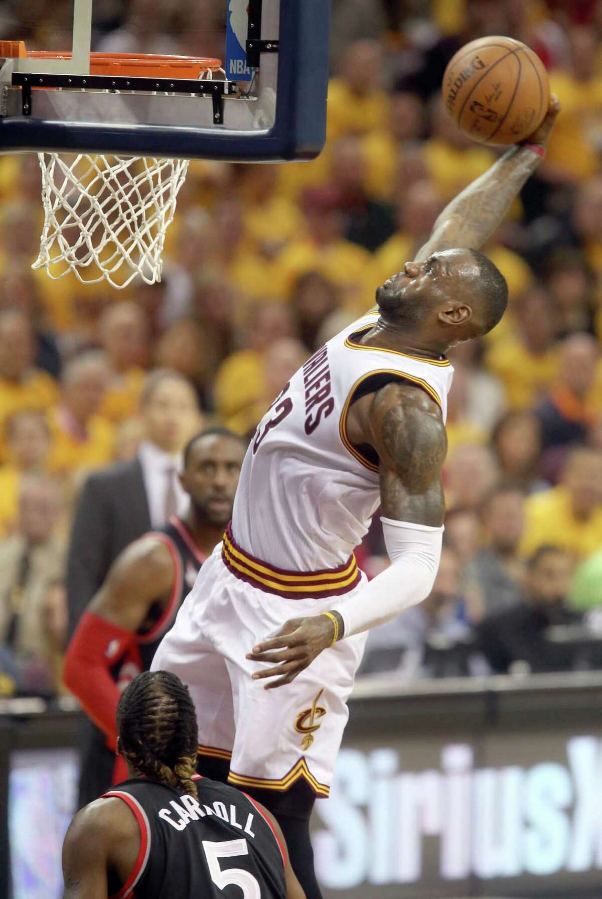 Ranking LeBron's Best Playoffs Dunks of His Career