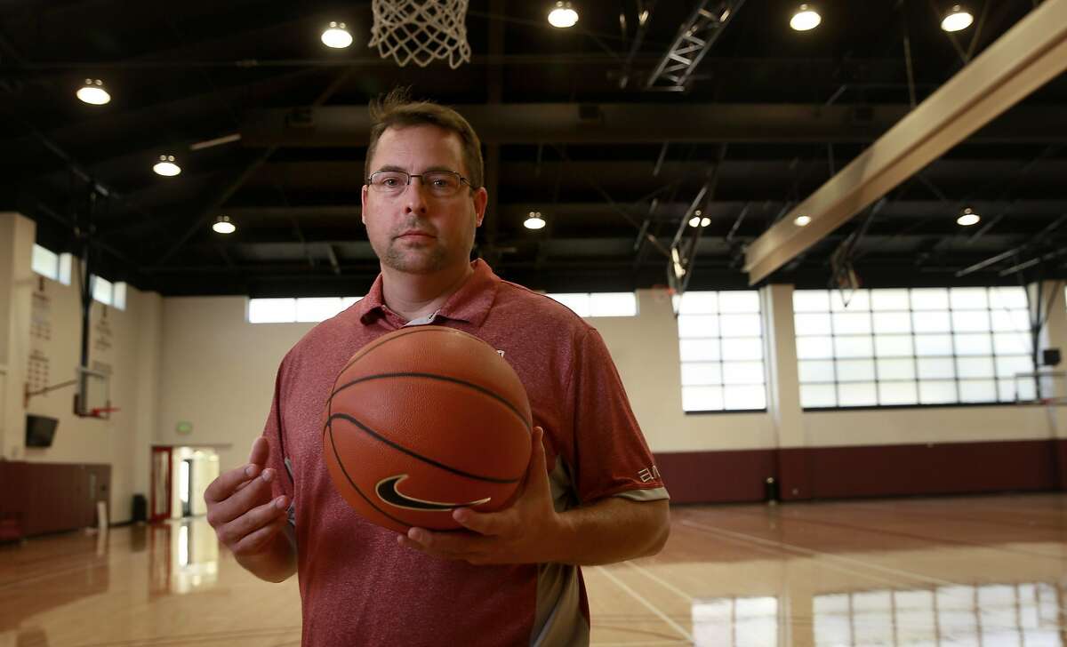 Stanford basketball: Ice-cold start under new coach Haase