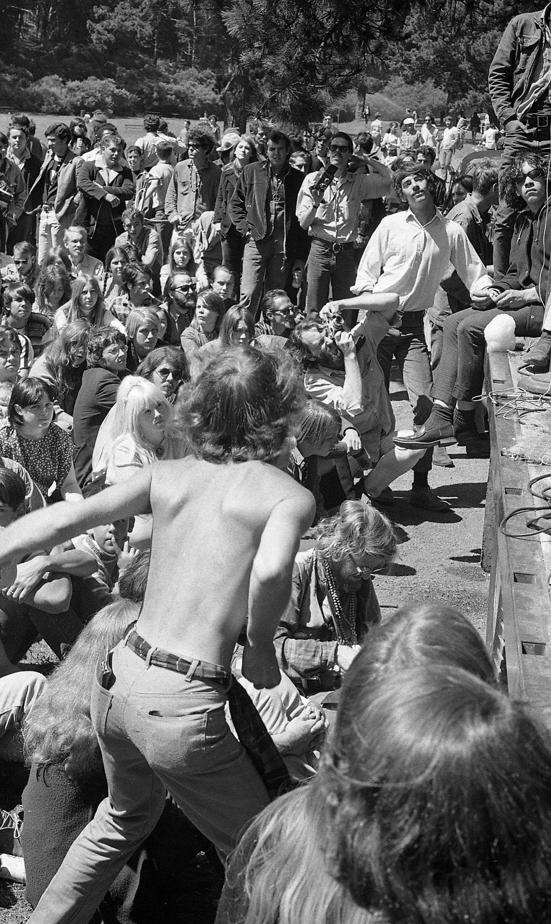 A heavenly goodbye to a Hells Angel in 1960s San Francisco, image size:1920x3218