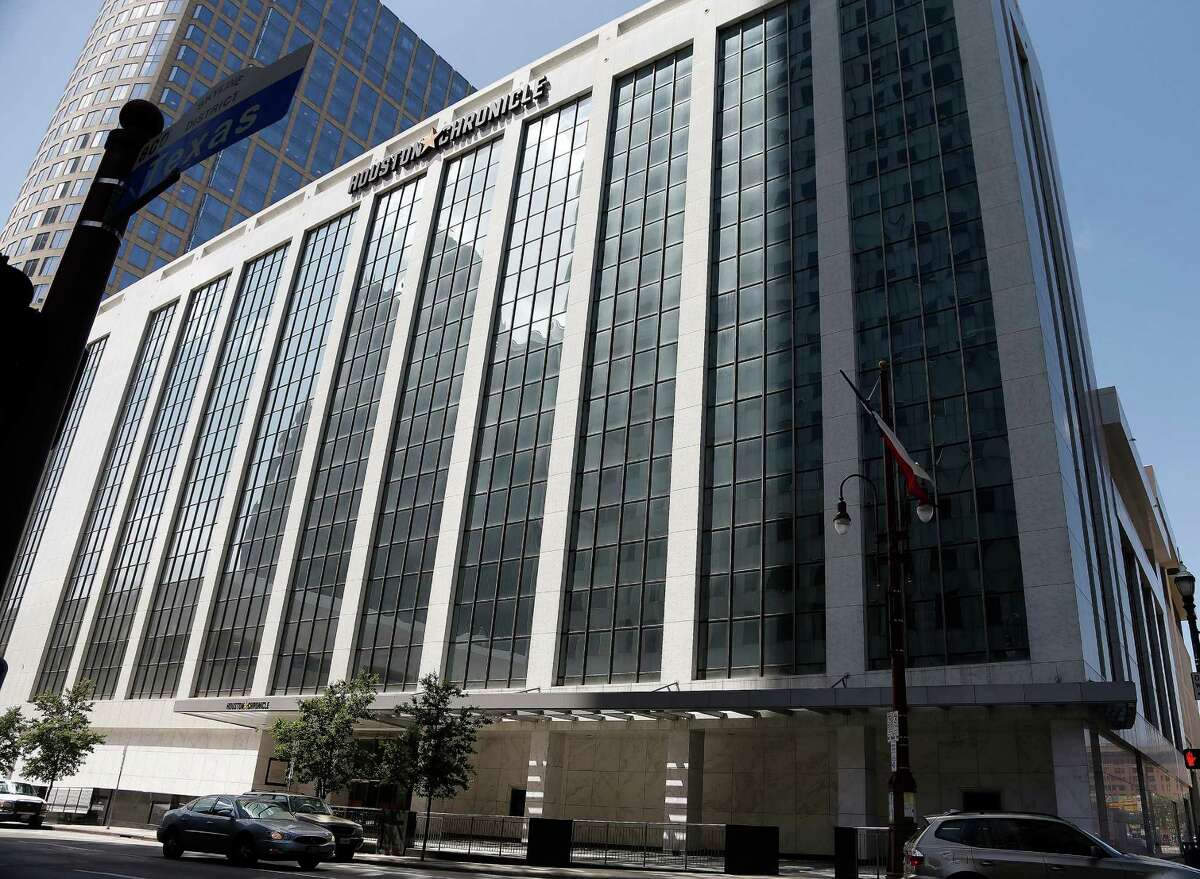 The Chronicle Leaves The Ghosts Behind At 801 Texas