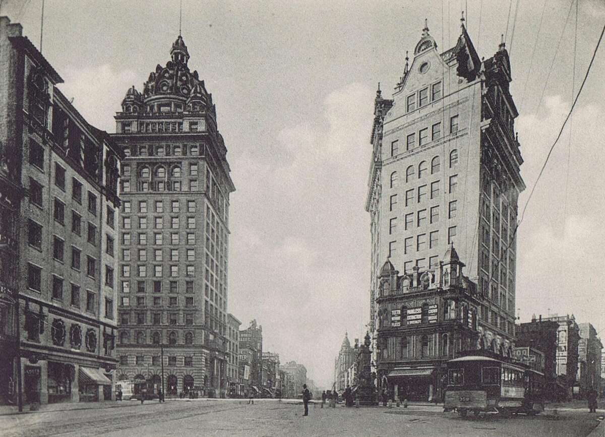 Uncovering old San Francisco through rare photos, souvenirs and postcards
