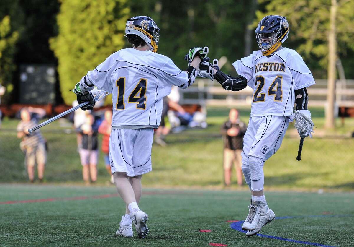 Weston boys lacrosse top Brookfield in SWC quarterfinals