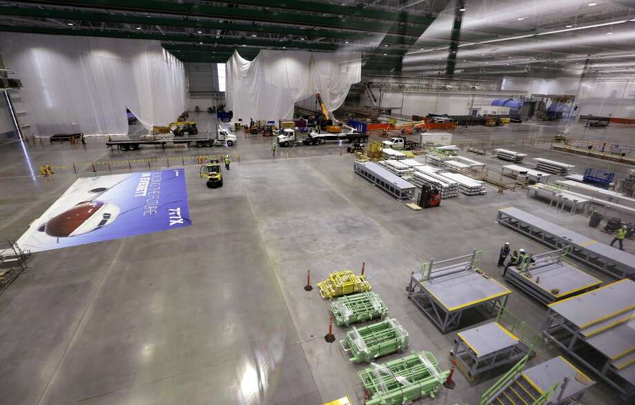 Tour of Boeing 777x Wing Center