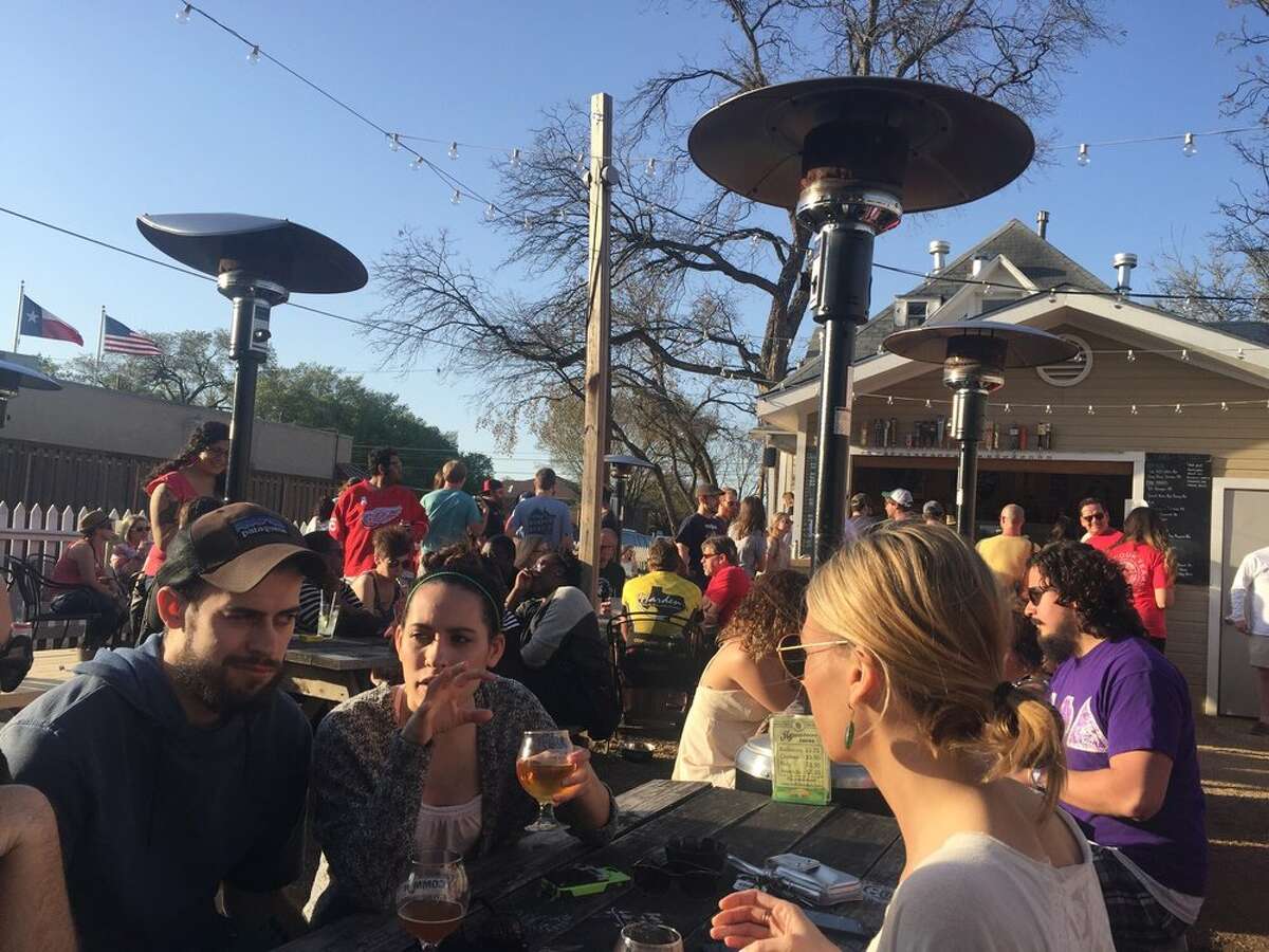 Best beer gardens in Texas