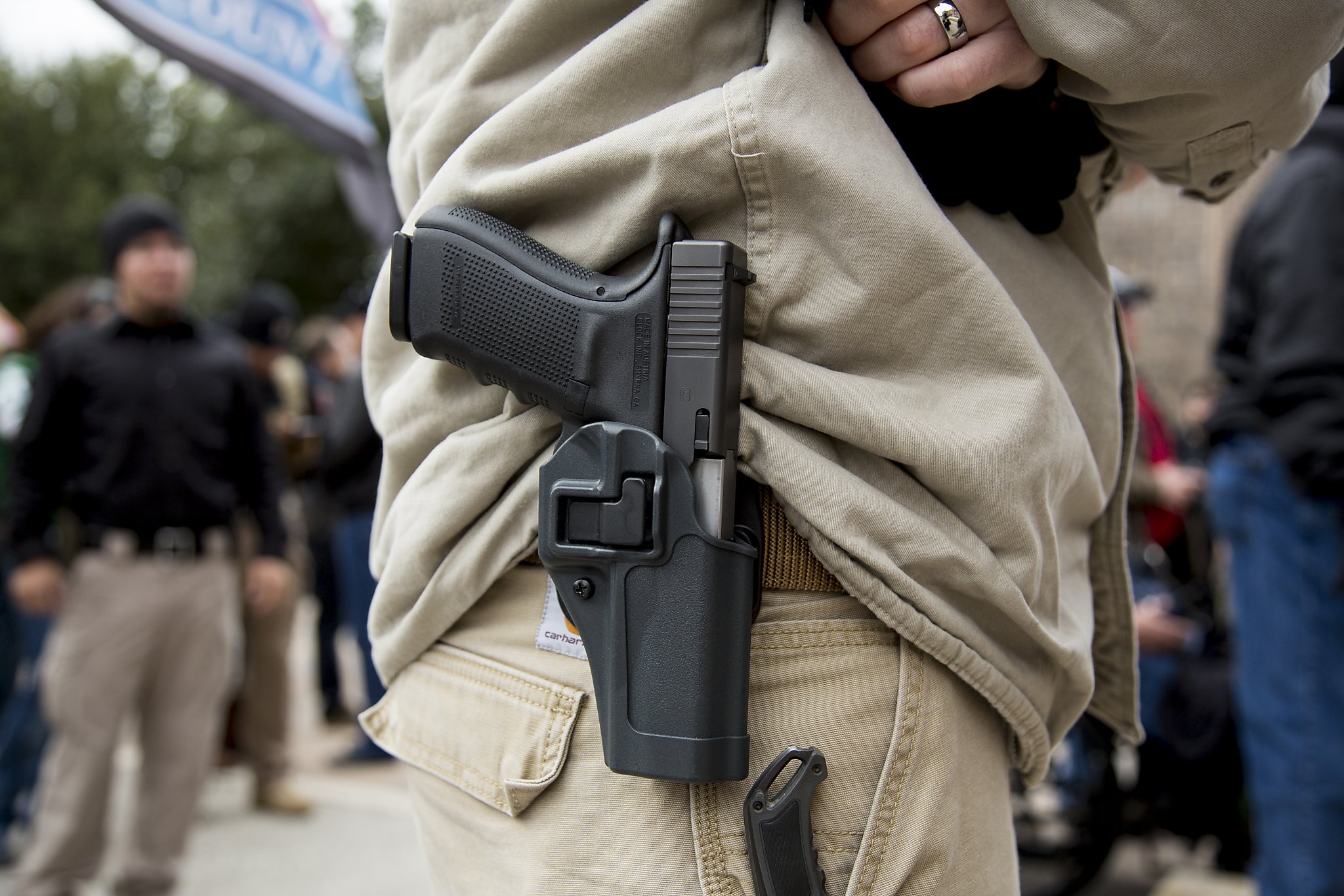 Gun advocates sue California over open-carry restrictions - SFGate