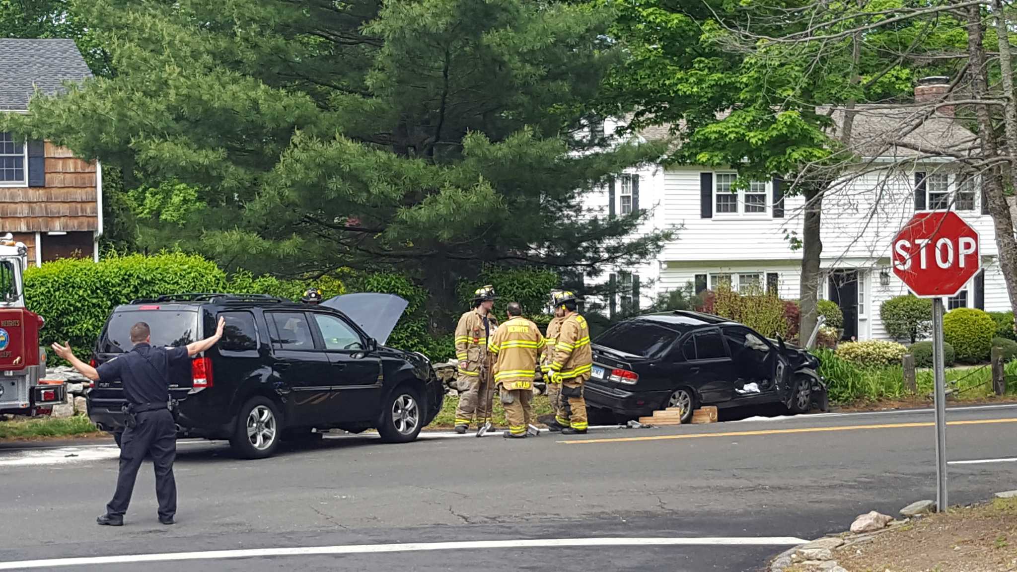 1 taken to hospital after Hoyt Street crash in Darien Darien News