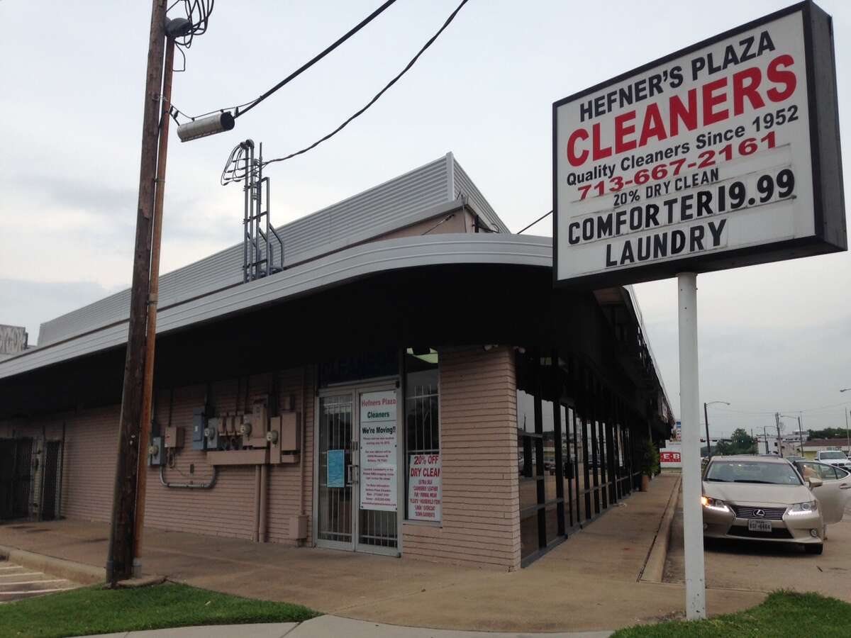 Bellaire retailers shuffle space to make way for new HEB