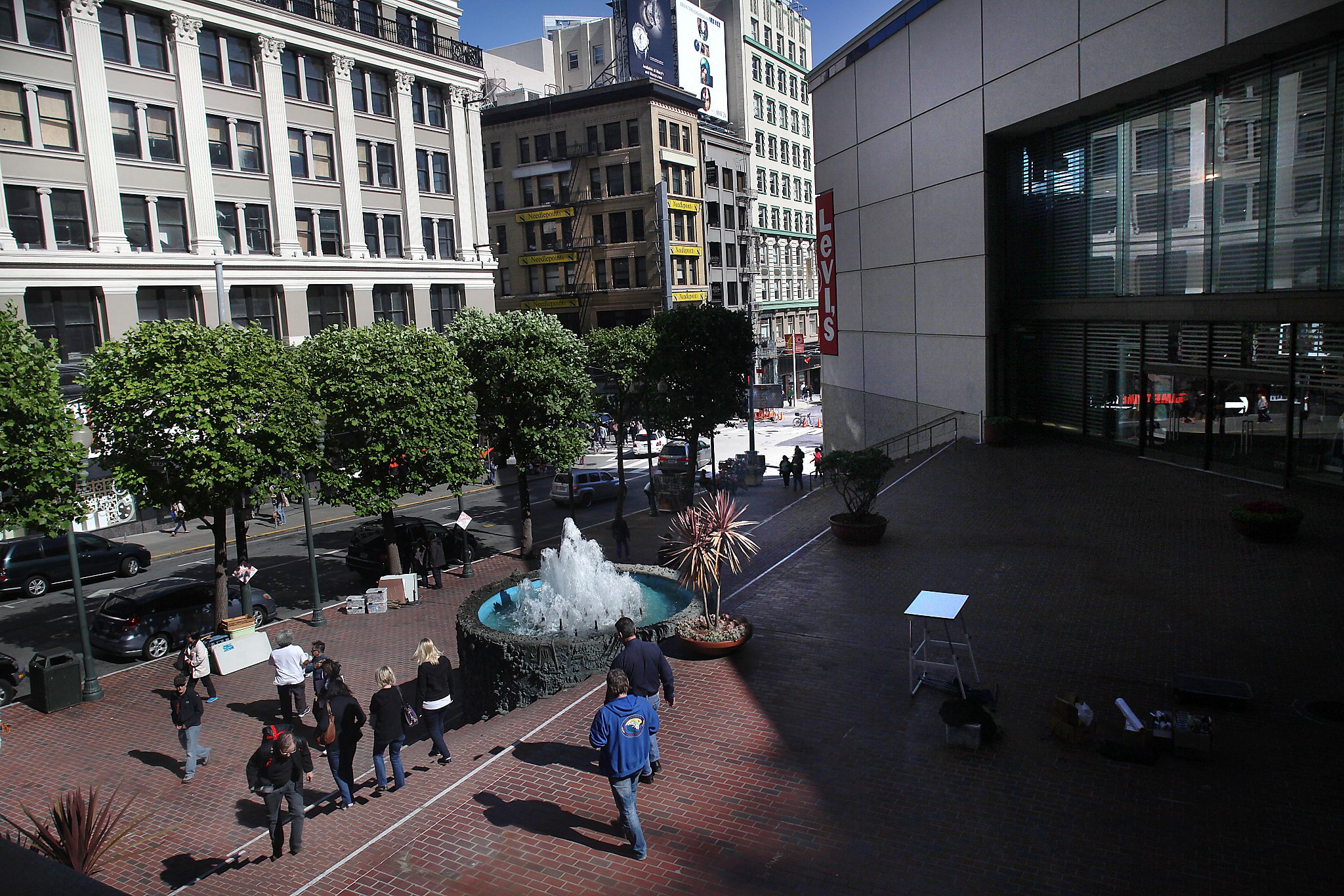 In Union Square Apple Store is spiffy but plaza needs work