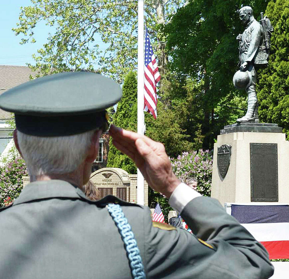 Westport’s Memorial Day parade, service set Monday