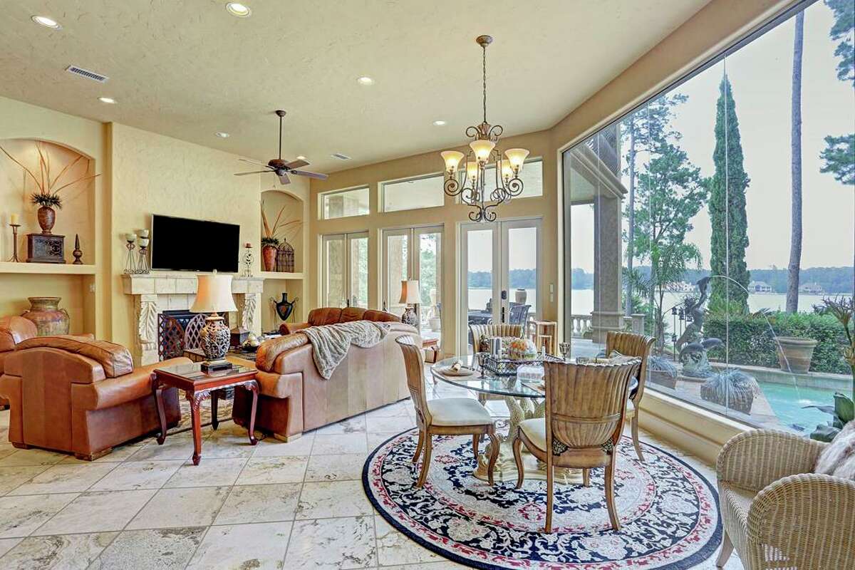 Tour lakefront Houstonarea homes for sale now