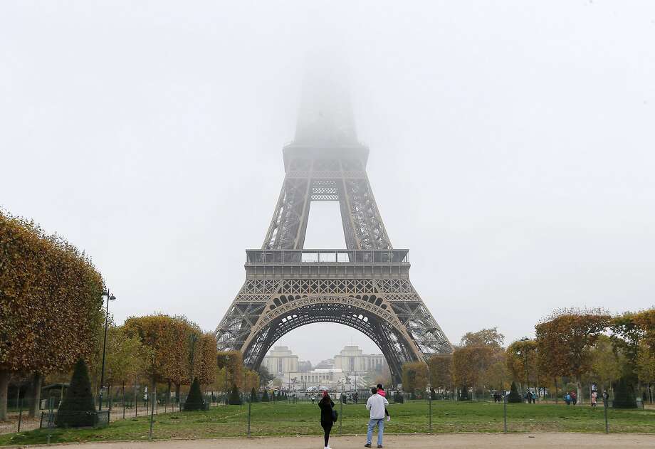 Rick Steves Roundup Of Latest Intel From The Continent Sfgate The Eiffel Tower In Paris Photo Jacques Brinon Ociated Press