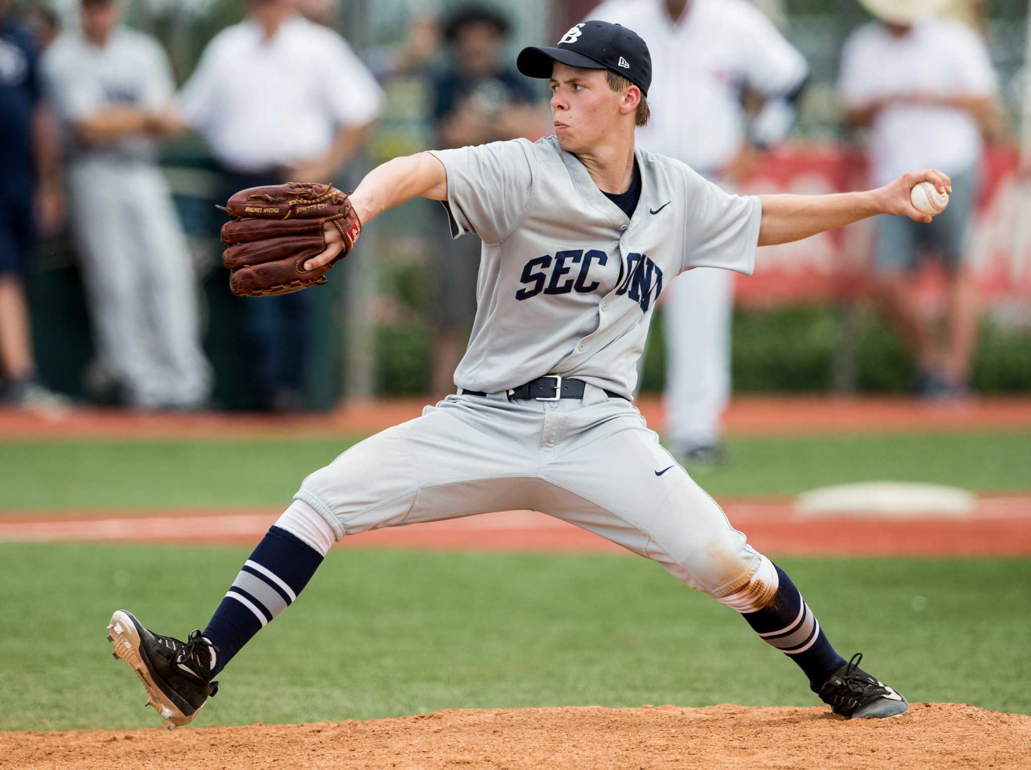 Andy Pettitte finds a new home at Second Baptist