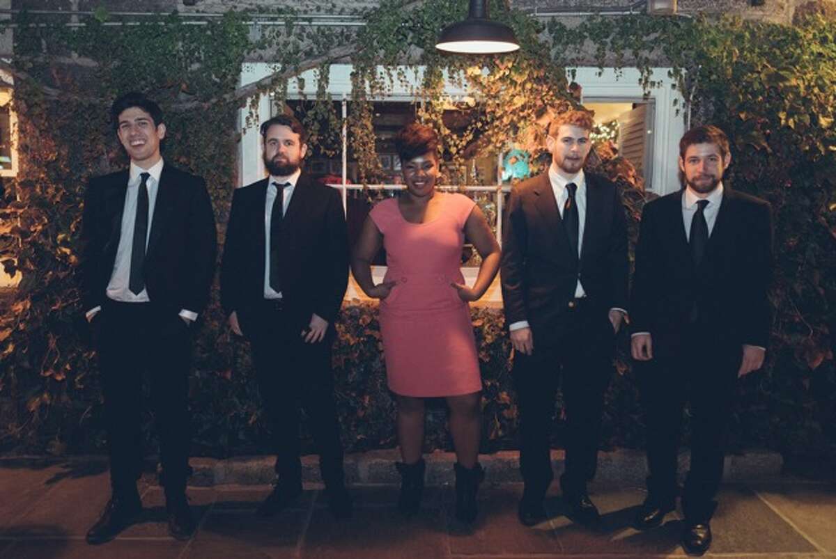 Blue Avenue Groove w/ Elise Testone A Motown/R&B/Pop/Rock/Jazz band started by bassist and Greenwich resident Will Kencel