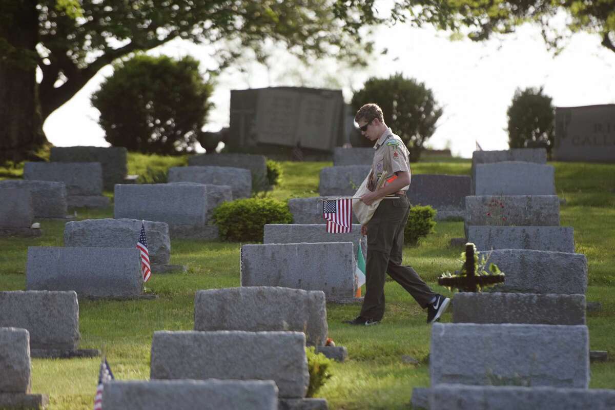 Local Scouts honor fallen vets for Memorial Day