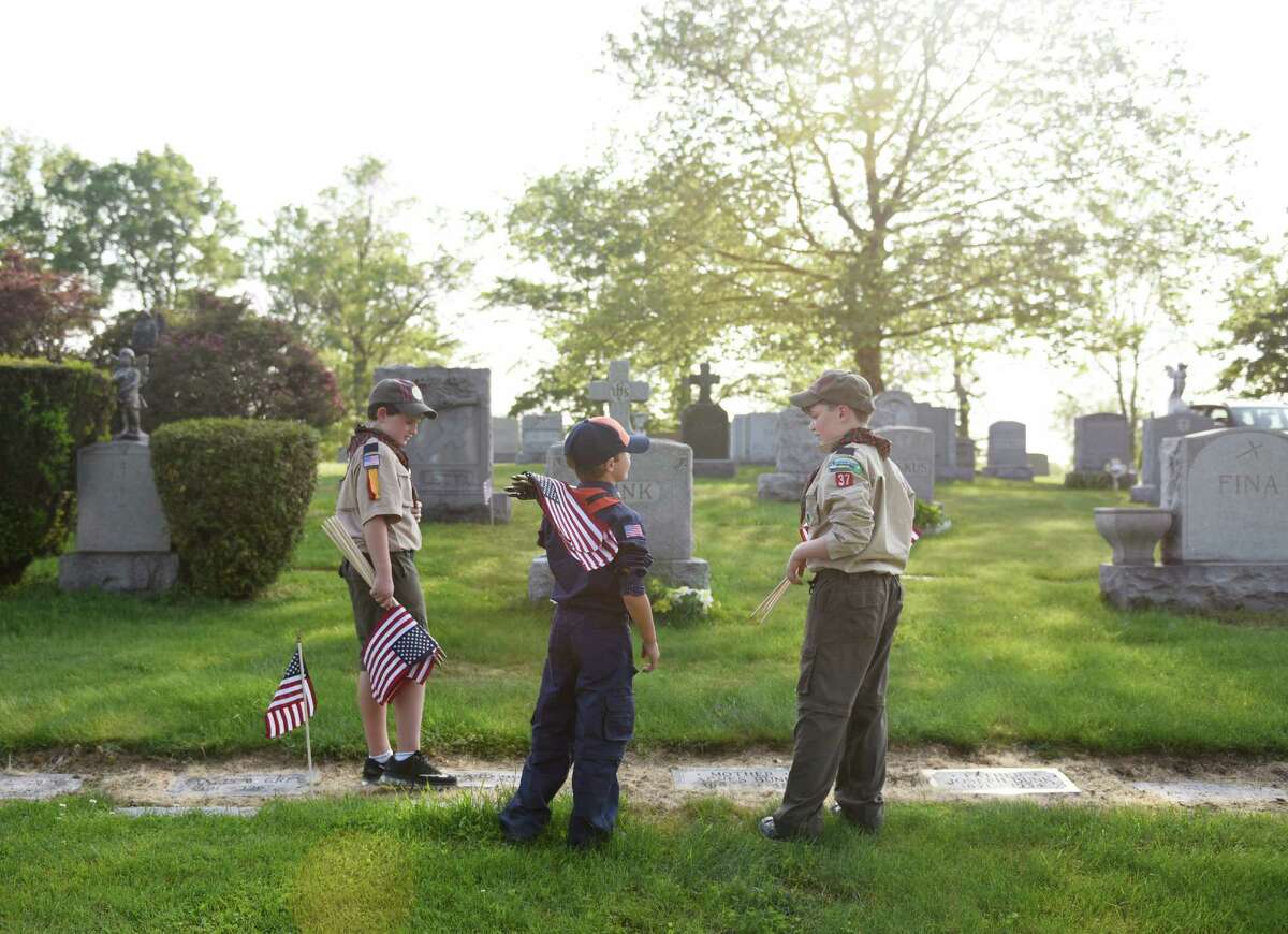 Local Scouts honor fallen vets for Memorial Day